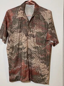 Vtg Lilly Dache Shirt Mens L Green Multi Colored Peacock Funky 70s Polo Disco - Picture 1 of 12