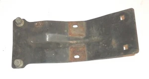 POLARIS PURE OEM USED SNOWMOBILE XC LOWER BRACKET 5242575-067 - Foto 1 di 2
