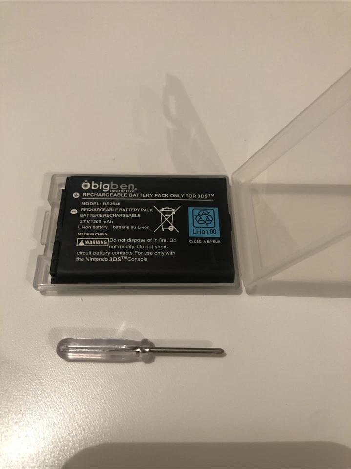 NEUF NEW batterie + outil nintendo 3DS et 2DS (1°version) 3,7V 1300 mAh li-on