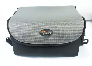 Genuine Lowepro D-RES 50 AW Camera Bag refm - Picture 1 of 3
