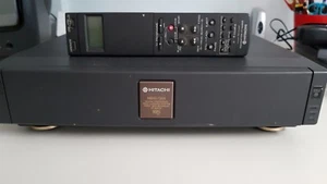 Videoregistratore HITACHI VT-M841E (non completamente funzionante) - Foto 1 di 6
