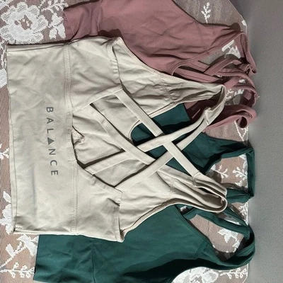 Sujetador deportivo Balance Athletica verde tostado rosa tiras entrenamiento atletismo conjunto de 3 Foto 1 de 4