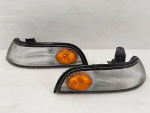 JDM Nissan Máxima Cefiro A31 Indicador Señal Esquina Giratorios Luces 88-94 OEM - Imagen 1 de 16