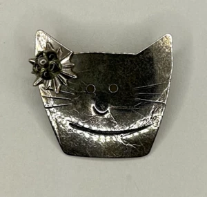 ROGGIO~Cat Face Brooch Pin~Sterling Silver~Vintage Modernist—Hand-Made & Classy! - Picture 1 of 4