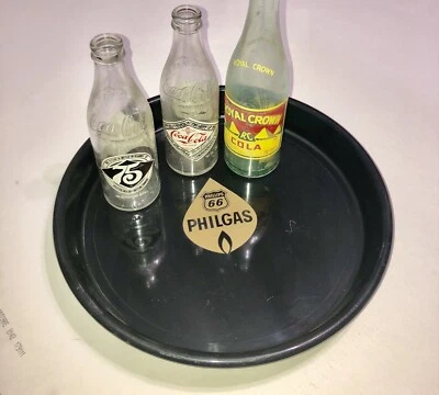 Bandeja redonda de plástico negra coleccionable Phillips 66 Petroliana de colección Foto 1 de 4