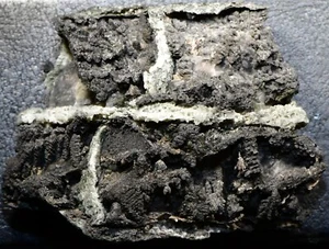 FANTASTIC CRYSTALLIZED LOLLINGITE SANDWICHED IN NATIVE SILVER! 6 X 3 X 4 CM,116G - Bild 1 von 6