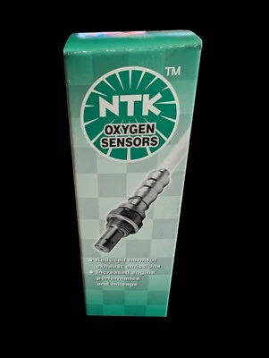 NTK 23098 OE Type Oxygen Sensor Direct-Fit for (2000-2002) Chrysler Neon 2.0L - Imagem 1 de 2