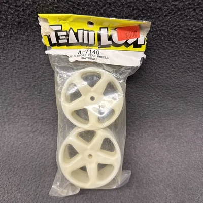 Ruedas traseras Team Losi XX 5 radios (naturales) A-7140 vintage radiocontrol nuevas en paquete Foto 1 de 4