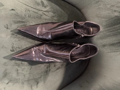 Botines Prada talla 38 Foto 1 de 4