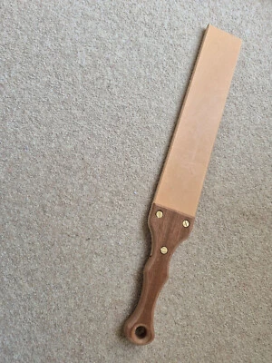 the KILLER is back 19" x 2½" (approx 8mm thick) comfortable hardwood handle - Image 1 of 4