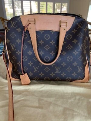 Bolso de Hombro Louis Vuitton Retiro PM Beige/Marrón Monograma Lona/Cuero Foto 1 de 4