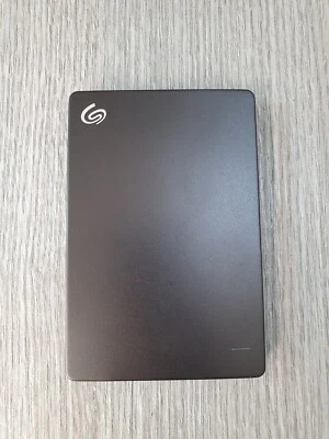 Seagate SRD00F1 1TB Storage Backup Plus Portable External HDD Grade B EE3105 - Image 1 of 4