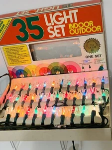 VTG Christmas 35 Light String Multicolor Plastic Flower Petal -Flashing - VIDEO - Picture 1 of 20