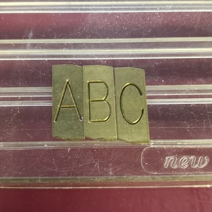 Neu Hermes 1-Line CONDENSED BLOCK Full Set Messing Gravur Schrift 1-1/4” 35-019 - Bild 1 von 8