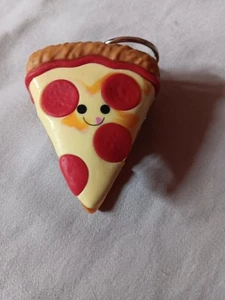 Bath & Body Works Pepperoni Pizza Slice BAC Hand Sanitizer Holder Keychain - Bild 1 von 3