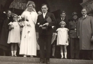 Fotografía vintage de boda alemana c.WW2 militar - Imagen 1 de 2