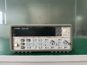 Contador de frecuencia universal HP / Agilent / Keysight 53131A 225 MHz 1 pieza... - Imagen 1 de 3
