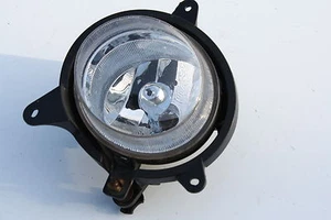 FARO ANTINIEBLA DELANTERO IZQUIERDO VL 92201-3E010 KIA Sorento I JC - Imagen 1 de 3