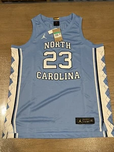 Camiseta deportiva Nike UNC Carolina del Norte Michael Jordan #23 (AT8895 448) para hombre talla XL - Imagen 1 de 4