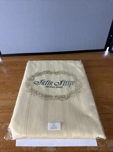 Vintage 70-Inch Round Tablecloth Yellow Satin-stripe Pattern 100% Polyester New - Picture 1 of 4