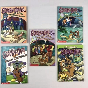 Scooby Doo Chapter Book Lot of 5 - Paperback Scholastic - Imagen 1 de 12