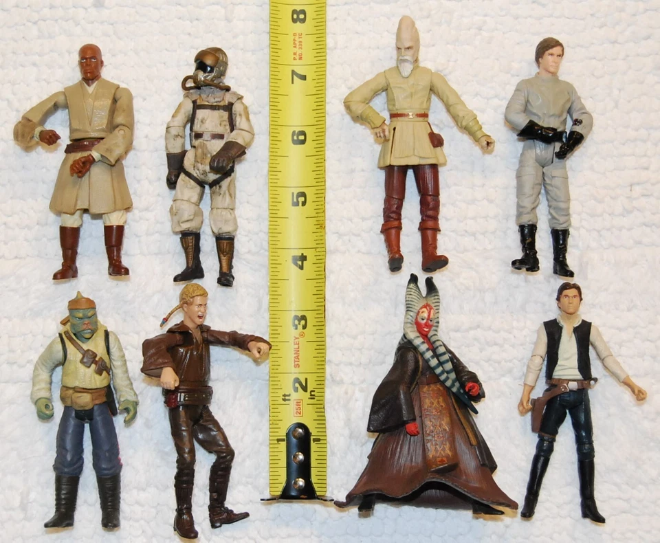 8 figuras de acción de Star Wars 3,75 incluye Shaak Ti, piloto Firepeeder, etc. al. Foto 1 de 2