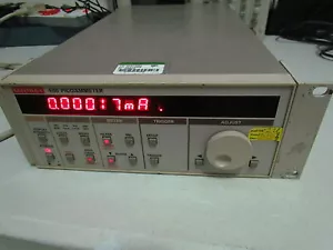 Picoampímetro/fuente de voltaje Keithley 486 sensibilidad 10fA, 5 1/2 dígitos - Imagen 1 de 4