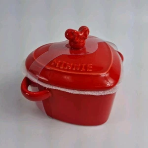 Disneyland Hong Kong Limited Edition Minnie Small Casserole - Picture 1 of 6