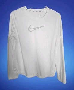 T-shirt Nike bambina manica lunga taglia XL bianca centro swoosh leggera scuola - Foto 1 di 12