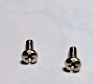 TORNILLO MÁQUINA 4/40 X 3/16" COMBO RANURA Y CABEZA AGLUTINANTE PHILIP NIQUELADO 100 PIEZAS - Imagen 1 de 2
