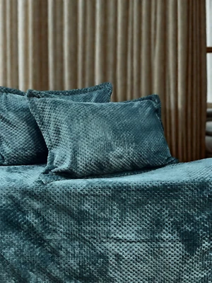 Arctic Luxe Winter Bedsheet Set - Image 1 of 4