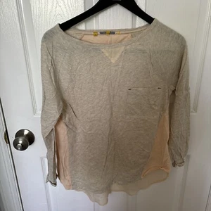 Little Yellow Button Anthropologie Layer Long Sleeve T-Shirt Women's M Medium - Picture 1 of 6