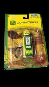 Gearbox John Deere 1950's Style Gas Pump Diecast 1:43 Car/Village/Train Layout - Picture 1 of 2