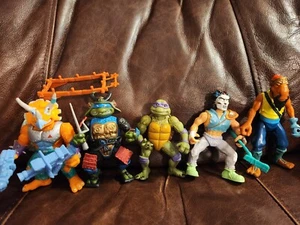 Vintage Set TMNT Filmstar Donatello, Casey Jones, Triceraton, Samurai Leo Figuren - Bild 1 von 7