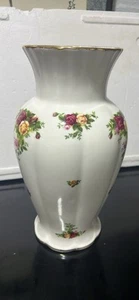 British Royal Albert bone china ancient country rose gold large vase - Picture 1 of 6