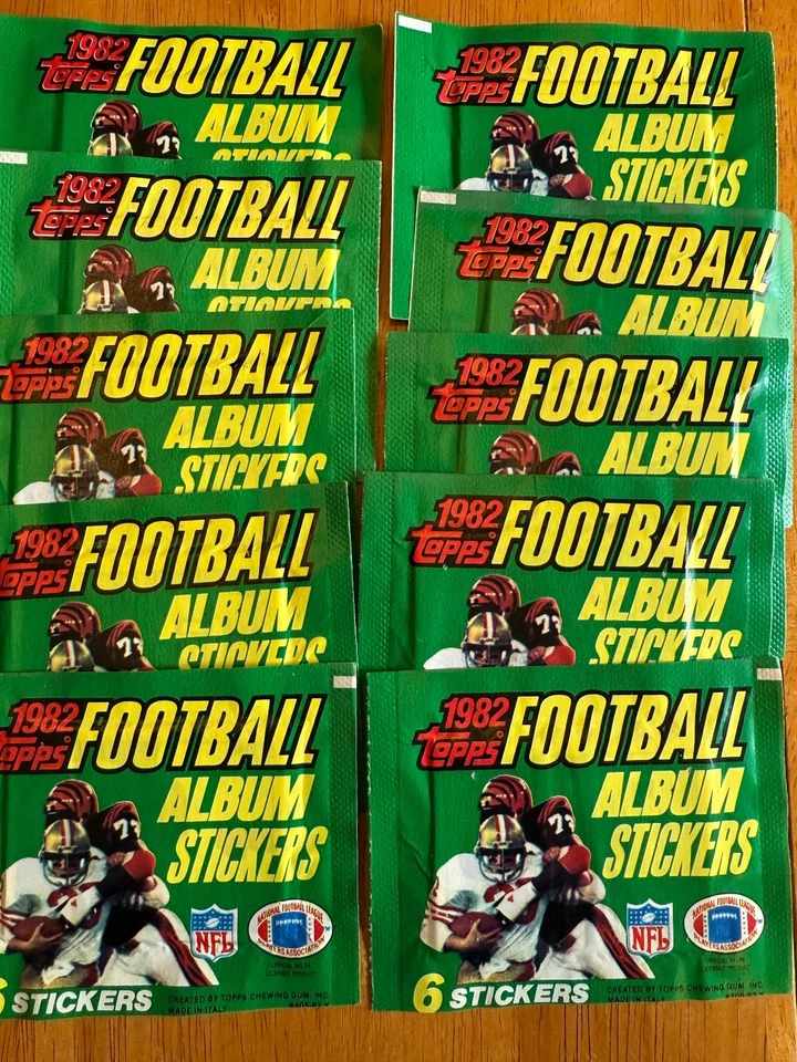 (10) Paquetes de pegatinas de álbum de fútbol americano Topps 1982 sin abrir sellados Joe Montana Taylor Foto 1 de 1