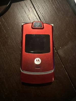 Red RAZR Flip Phone V3m By Sprint - Image 1 of 4