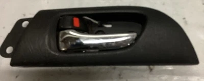 98-05 LEXUS GS300 GS400 GS430 MANIJA DE PUERTA INTERIOR LADO IZQUIERDO OEM Foto 1 de 2