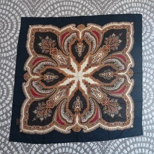 Club 7 ECHO Scarf Paisley Countryside Black Gold 100% Silk 36 Square Equestrian - Picture 1 of 5
