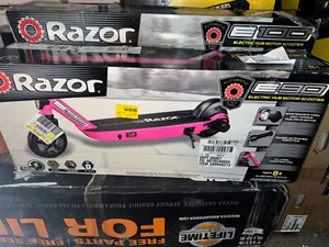 Razor E100 Electric Scooter, Pneumatic Front Tire, Hand-Operated Front Brake - Picture 1 of 2