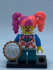 NUEVA LEGO Minifigura Payaso Niña Tienda de Vacaciones Exclusiva BAM - Imagen 1 de 2
