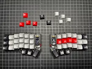 Corne wireless MX split ortholinear keyboard with IBM terminal style keycaps - Picture 1 of 2