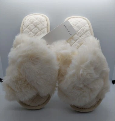 Zapatillas para mujer Ekouaer difusas de piel sintética pantuflas de casa banda cruzada punta abierta crema Foto 1 de 4