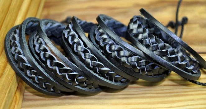 Лот 5шт серфер классный кожи и конопли плетеный повязка на запястье браслет браслет черный C26 - Изображение 1 из 3