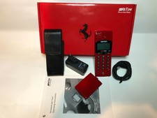 Telefono cellulare GSM Hagenuk Ferrari rosso