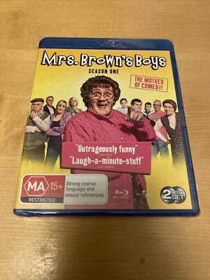 MRS BROWN'S BOYS - The Complete Series / Season 1 - Blu-Ray *NEW* - Image 1 of 2