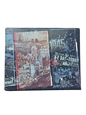 WORLD WAR II REMEMBERED stamp albums cased set, excellent, no stamps, vintage - Image 1 of 4