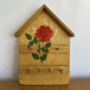 Ganci portachiavi vintage in legno a forma di casa dipinti a mano rosa - Foto 1 di 8