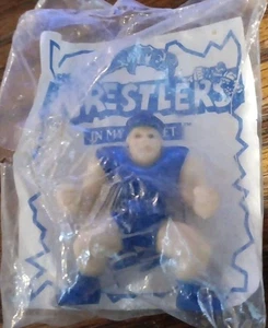 1995 Monster Wrestlers In My Pocket Long John Silvers Figure NIP - Picture 1 of 4