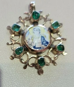 Ciondolo Santo Religioso Cabochon Smalto Oro 18k Smeraldo Stile Medievale Smalto - Foto 1 di 5